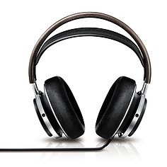 耳機 連接你我，定義現(xiàn)代聲音體驗的電子藝術(shù)品